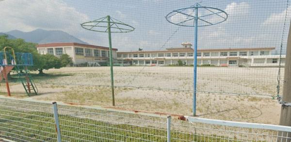 リーブルガーデンいなべ市北勢町垣内 1号棟(いなべ市立治田小学校)