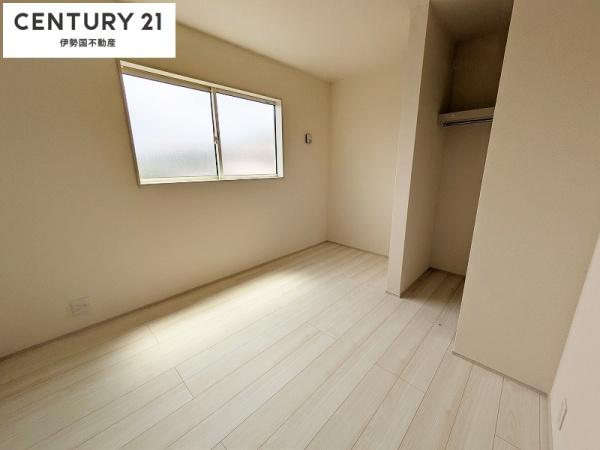 リーブルガーデンいなべ市北勢町垣内　２号棟