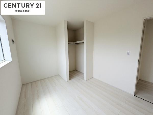 リーブルガーデンいなべ市北勢町垣内　２号棟