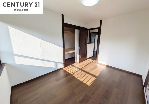 四日市市伊坂台３丁目の中古一戸建て