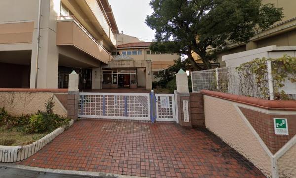 リーブルファイン四日市市塩浜 2号棟(四日市市立塩浜小学校)