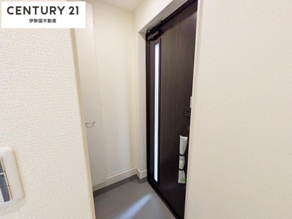 リーブルファイン四日市市塩浜　２号棟