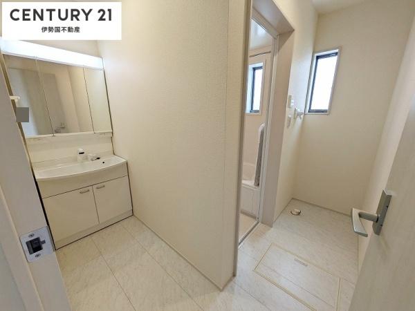 リーブルファイン長太新町第３　１号棟