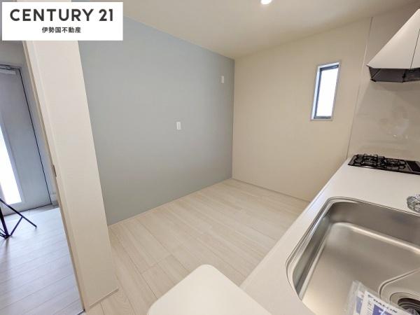 リーブルファイン長太新町第３　１号棟