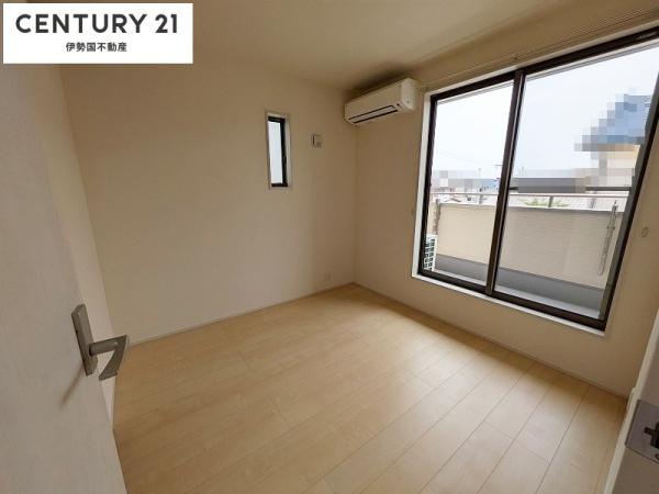 リーブルファイン長太新町第３　２号棟