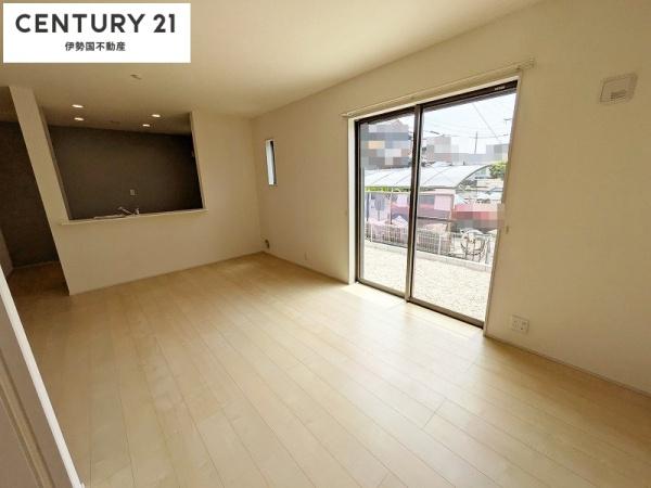 リーブルファイン長太新町第３　３号棟