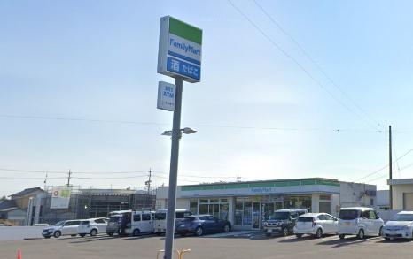 リーブルガーデン亀山市栄町第4 3号棟(ファミリーマート亀山栄町店)