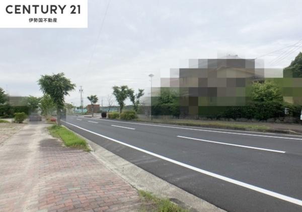 鈴鹿市高岡台１丁目の土地