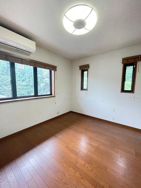 四日市市伊坂台３丁目の中古一戸建て