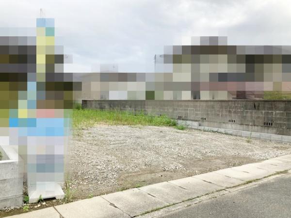 リーブルガーデン四日市市楠町本郷第１３　１号棟