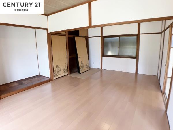 四日市市山城町の土地