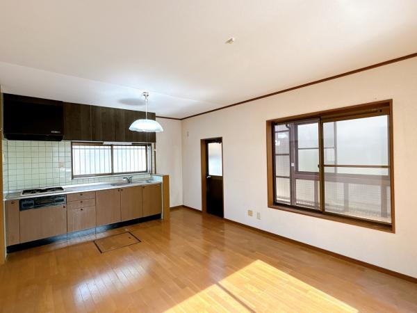 四日市市あさけが丘3丁目　中古戸建て