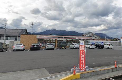 三重郡菰野町大字小島の中古一戸建て(セブンイレブン菰野町田口新田店)