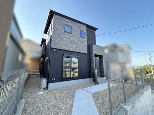 四日市市三滝台１丁目の中古一戸建て