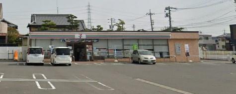 ノエルス羽津(セブンイレブン四日市八田1丁目店)