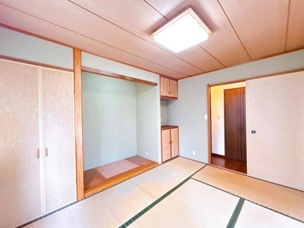 三重郡菰野町大羽根園呉竹町の中古一戸建て