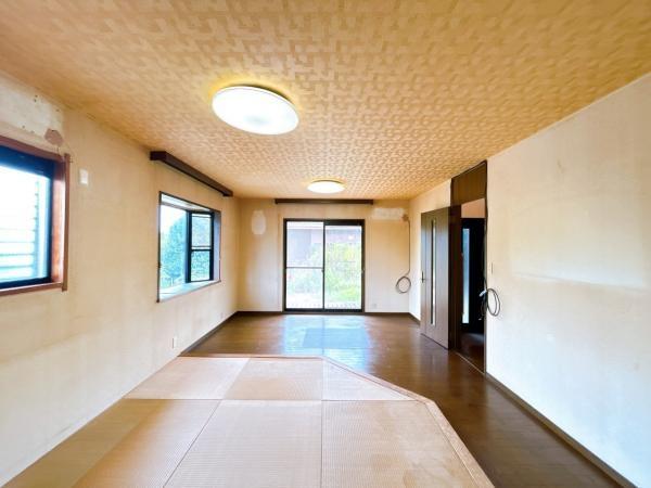 三重郡菰野町大羽根園呉竹町の中古一戸建て