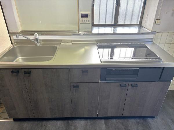 江南市小折本町白山　一戸建て