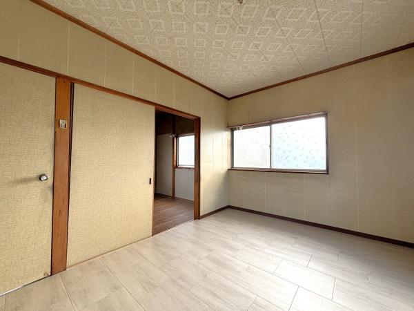 江南市小折本町白山　一戸建て