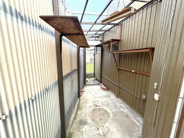 江南市小折本町白山　一戸建て