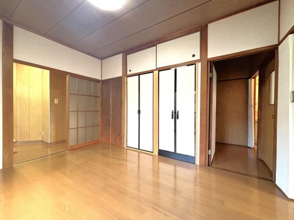 江南市小折本町白山　一戸建て