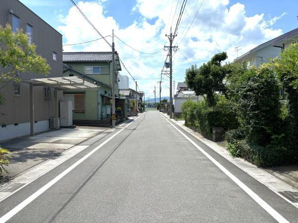 弥富市荷之上町六十人の土地