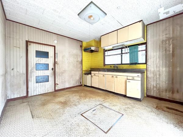 桑名郡木曽岬町大字白鷺　中古一戸建て