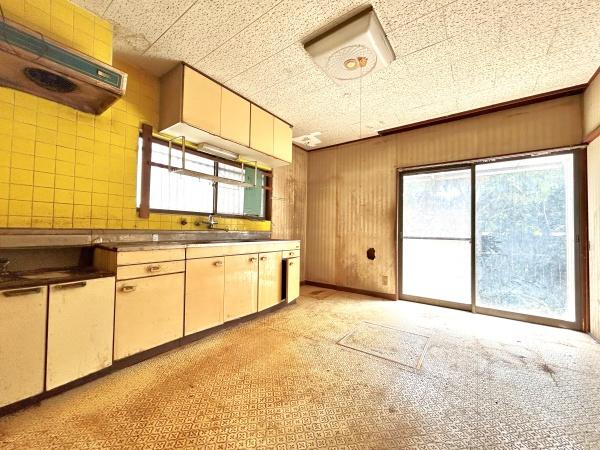 桑名郡木曽岬町大字白鷺　中古一戸建て