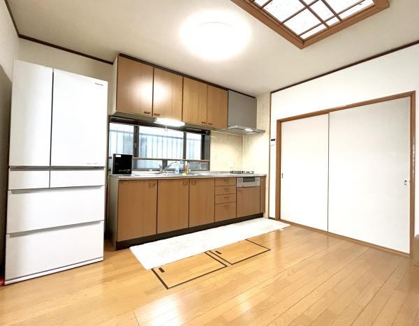 海部郡大治町三本木　中古一戸建て