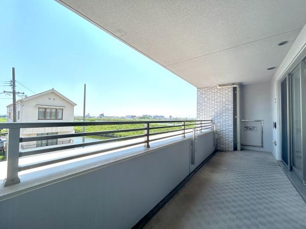 ラドーニタワー蟹江