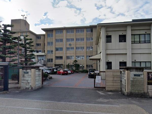 稲沢市国府宮3丁目の土地(稲沢市立稲沢中学校)