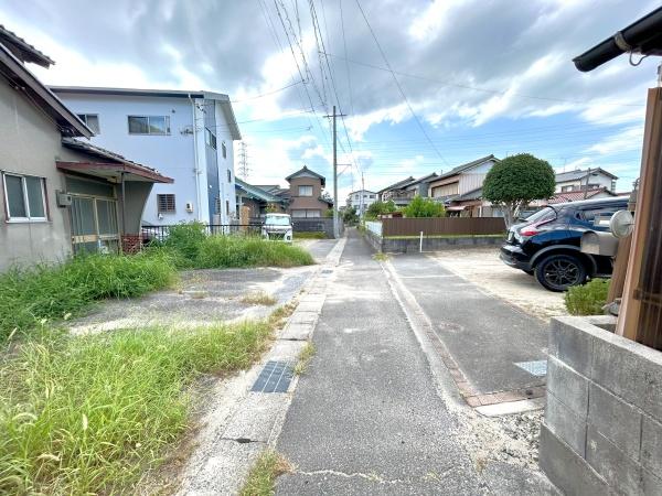 愛西市須依町北前の土地