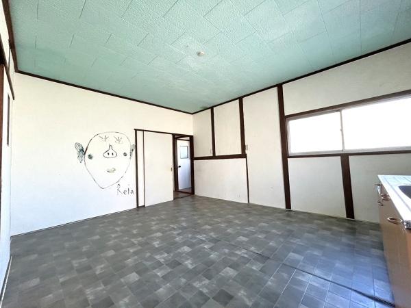 桑名郡木曽岬町大字見入辰高の中古一戸建て