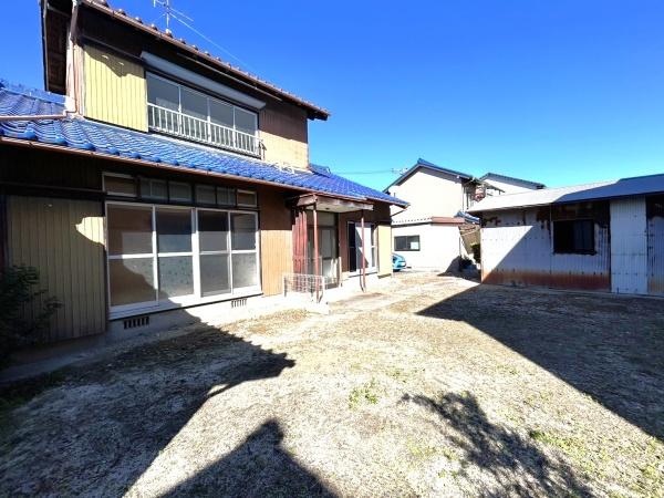 桑名郡木曽岬町大字見入辰高の中古一戸建て