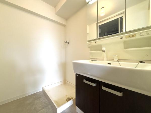 一光ハイツ七宝