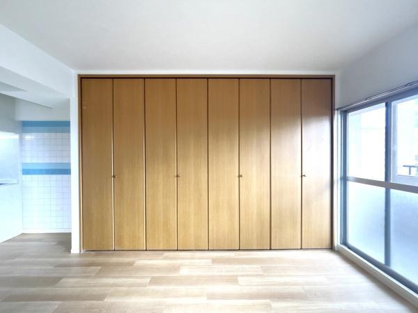 一光ハイツ七宝