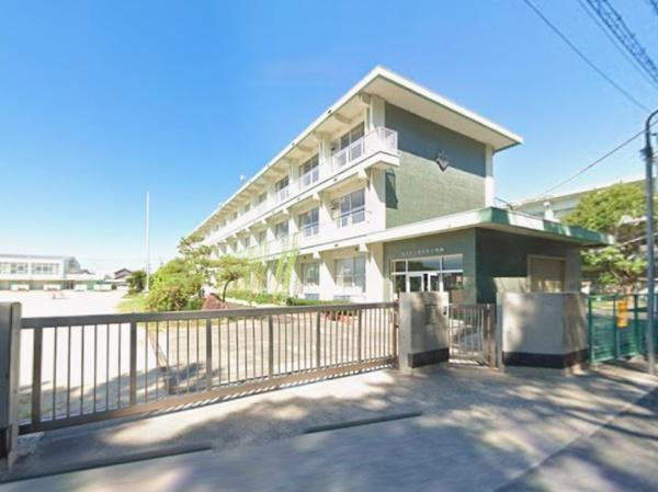 あま市新居屋八島の中古一戸建て(あま市立甚目寺小学校)