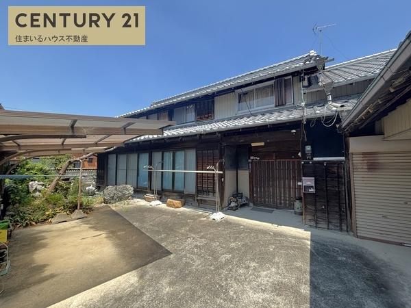 桑名市大字下深谷部 倉庫付き中古一戸建て