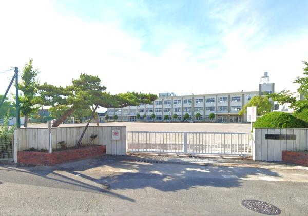小橋方コーポラスＢ棟(あま市立篠田小学校)