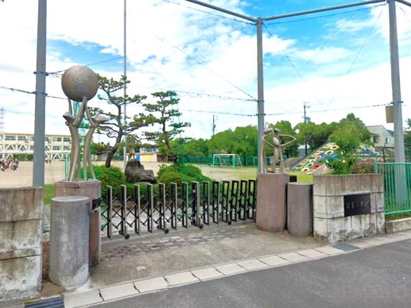 愛西市須依町北前の土地(愛西市立佐屋小学校)