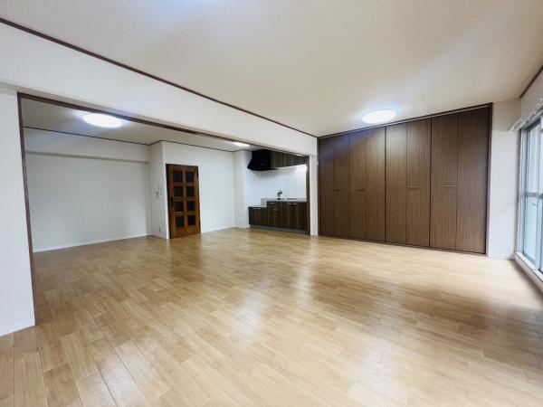 ユニハイム土佐堀