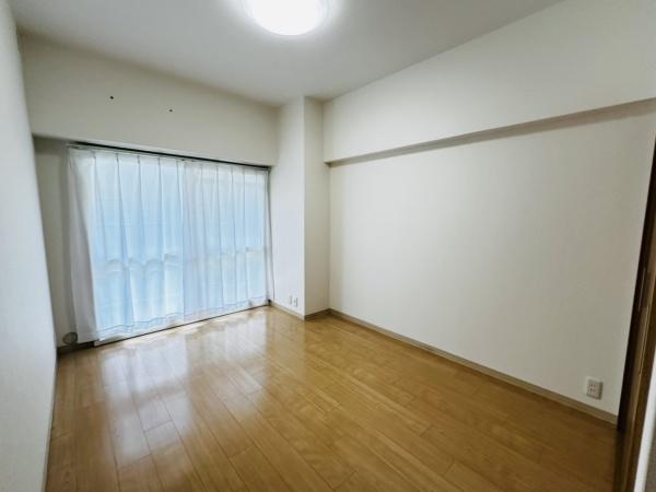 ローレルハイツ北天満２号棟