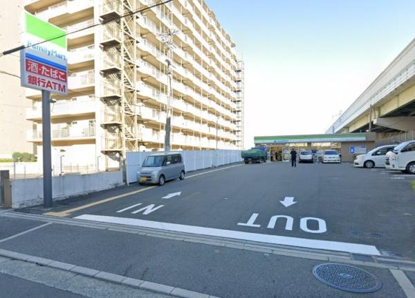 大阪市福島区海老江3丁目の中古一戸建て(ファミリーマート海老江三丁目店)