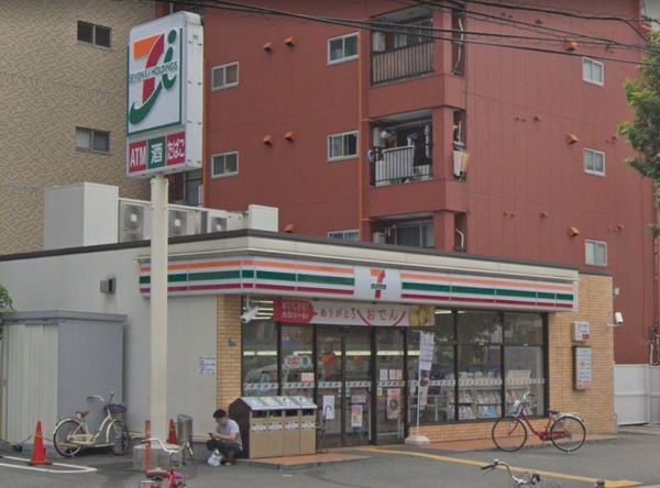 ハイネスト新大阪(セブンイレブン大阪西中島6丁目店)