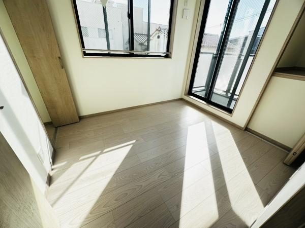 大阪市港区市岡３丁目の新築一戸建