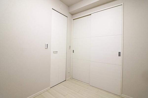 プレミスト堺筋本町ラディーナ