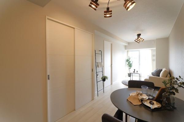 プレミスト堺筋本町ラディーナ