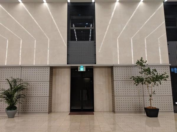 ザ・梅田タワー