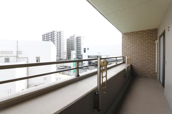 グローバル御幣島駅前