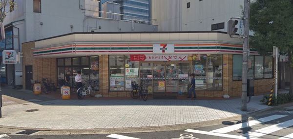 西梅田ダイヤモンドマンション(セブンイレブン大阪金蘭会前店)